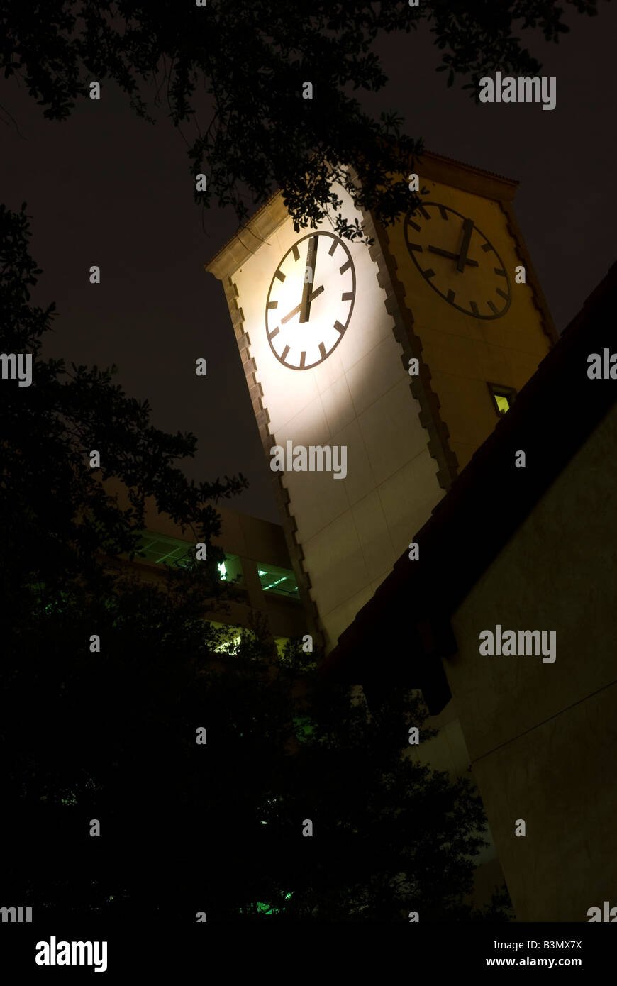 Torre dell'orologio di notte Foto Stock