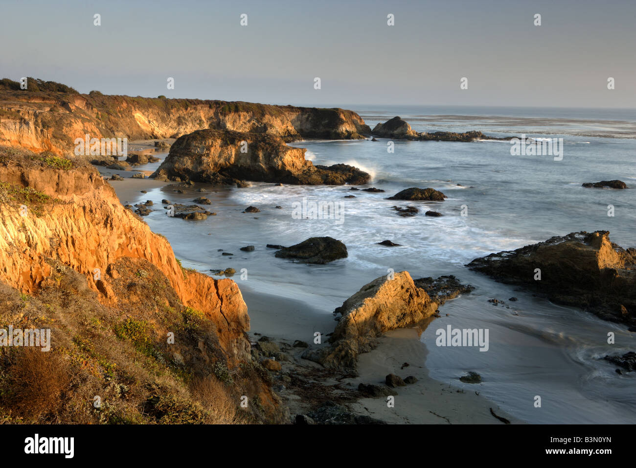 Tramonto a San Simeon Beach. Foto Stock