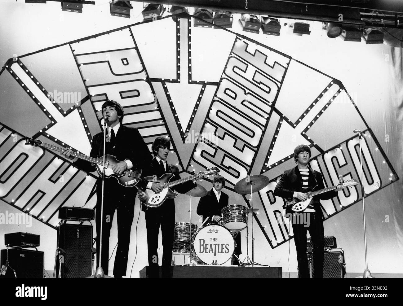 Beatles degli anni sessanta gruppo pop eseguire sul palco Foto Stock