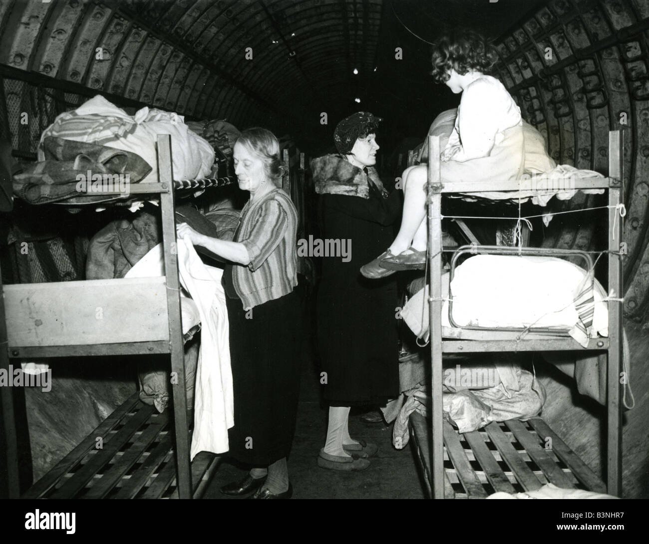 SHELTER interrato a Holborn tube station, Lopndon, nel 1940 Foto Stock