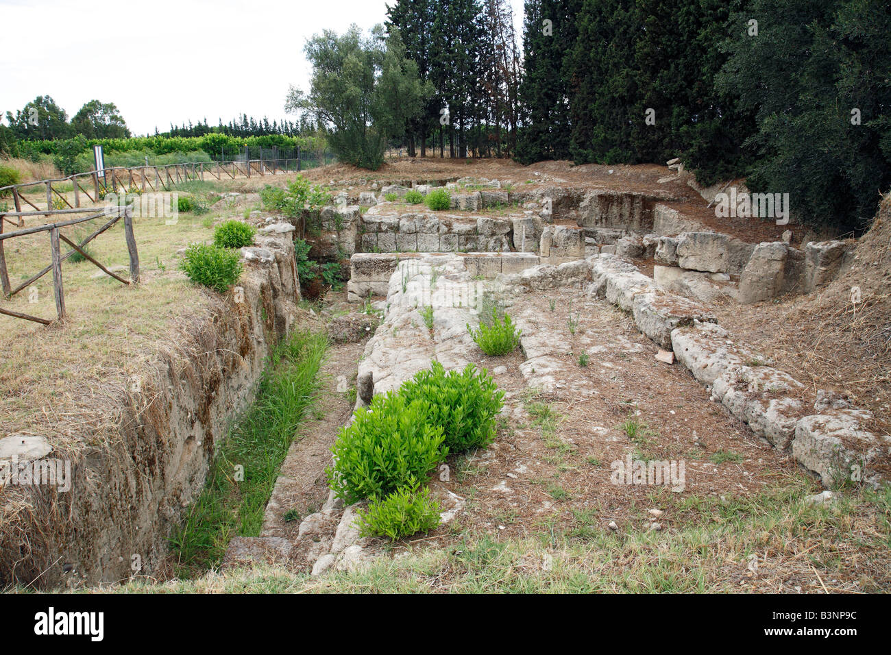 Ausgrabungsstaette der antiken Stadt Lokroi Epizephyrioi bei Locri, Kalabrien, Italien Foto Stock