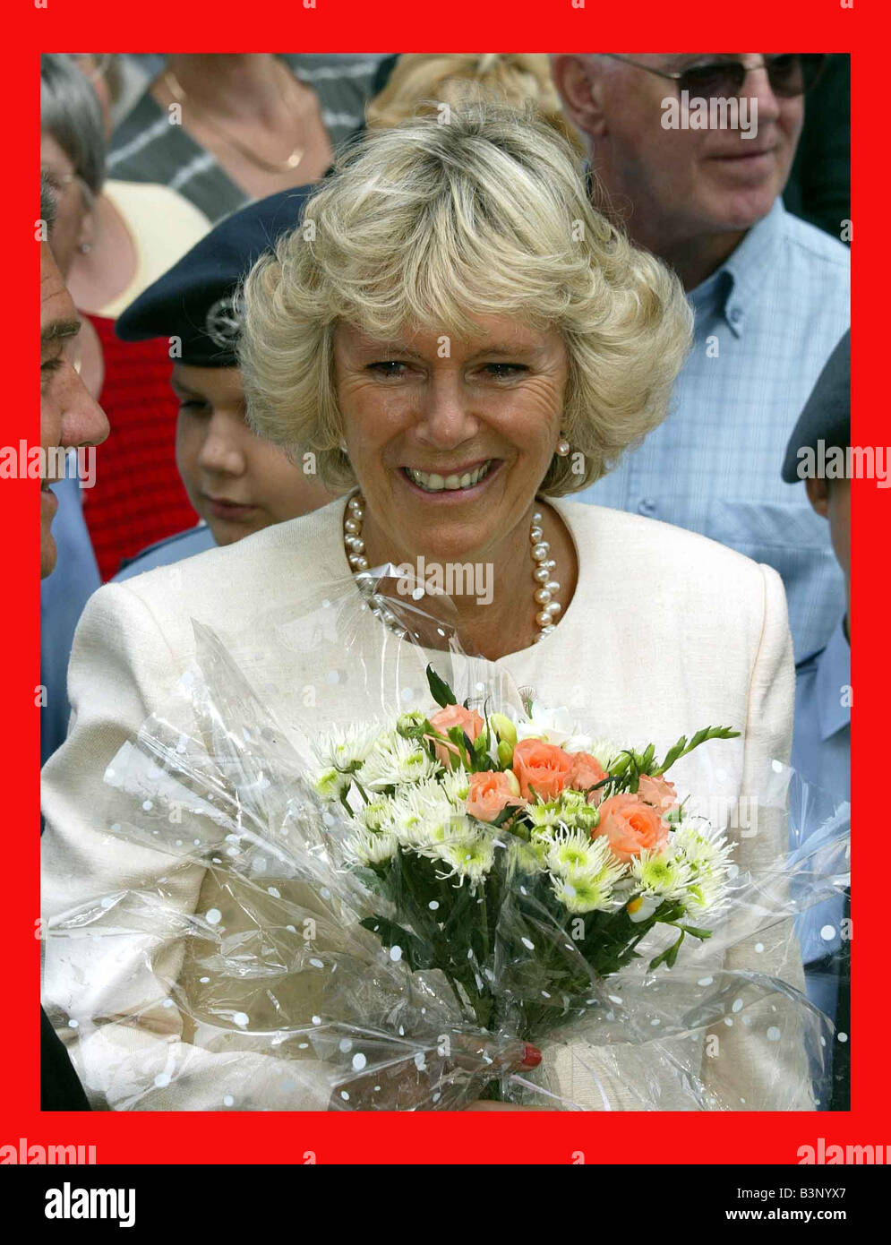 PPrince Carlo e Camilla Parker Bowles visita il Sandringham flower show Luglio 2003 Foto Stock