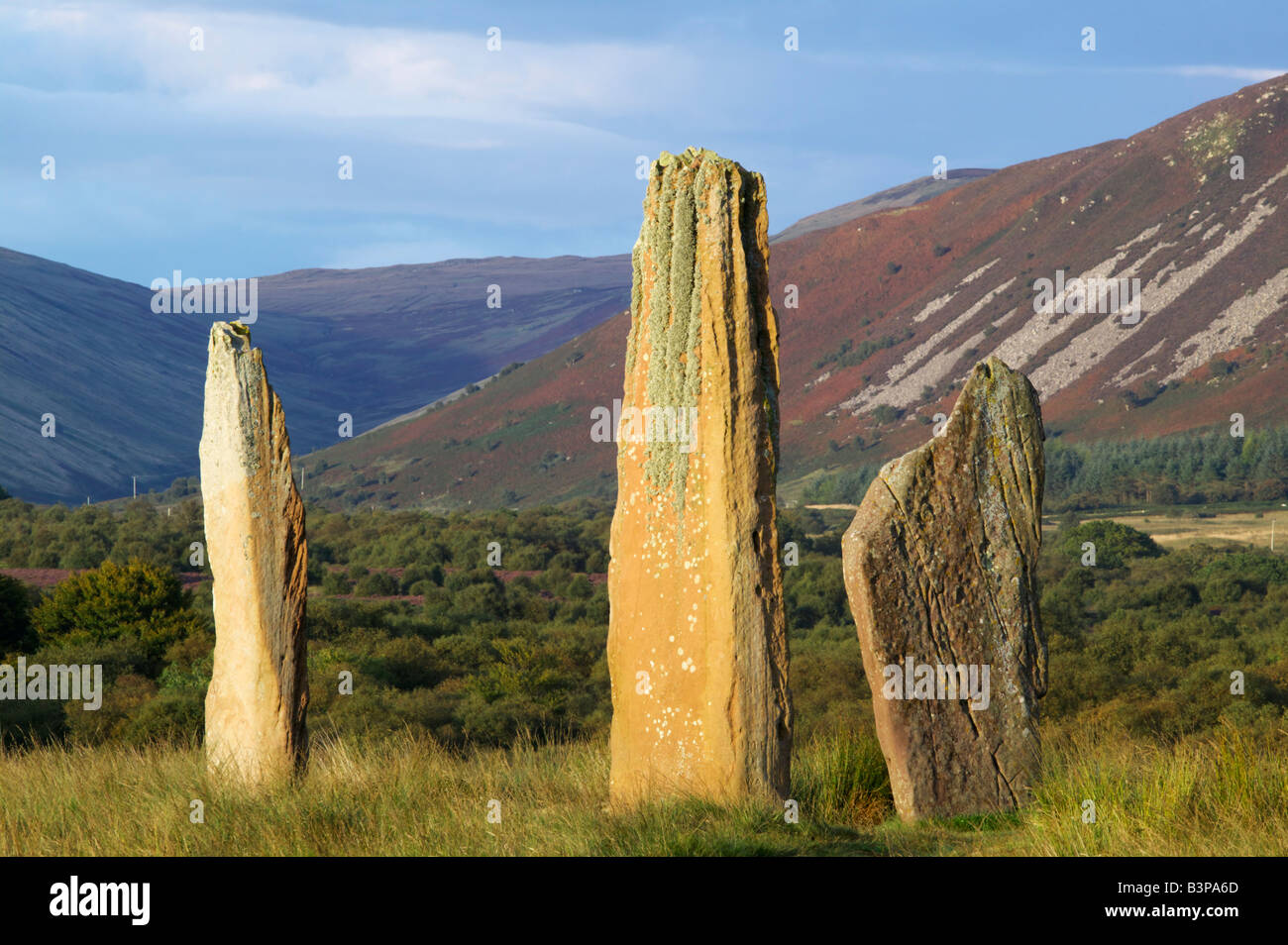 Età del Bronzo cerchio di pietra su Machrie Moor, Isle of Arran, North Ayrshire, in Scozia, Regno Unito. Foto Stock