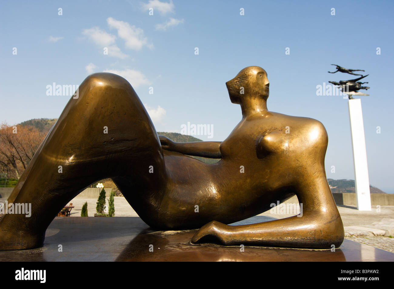 Giappone, nella prefettura di Kanagawa, Hakone. Sculture moderne e arte visualizza a Hakone Open Air Museum Foto Stock