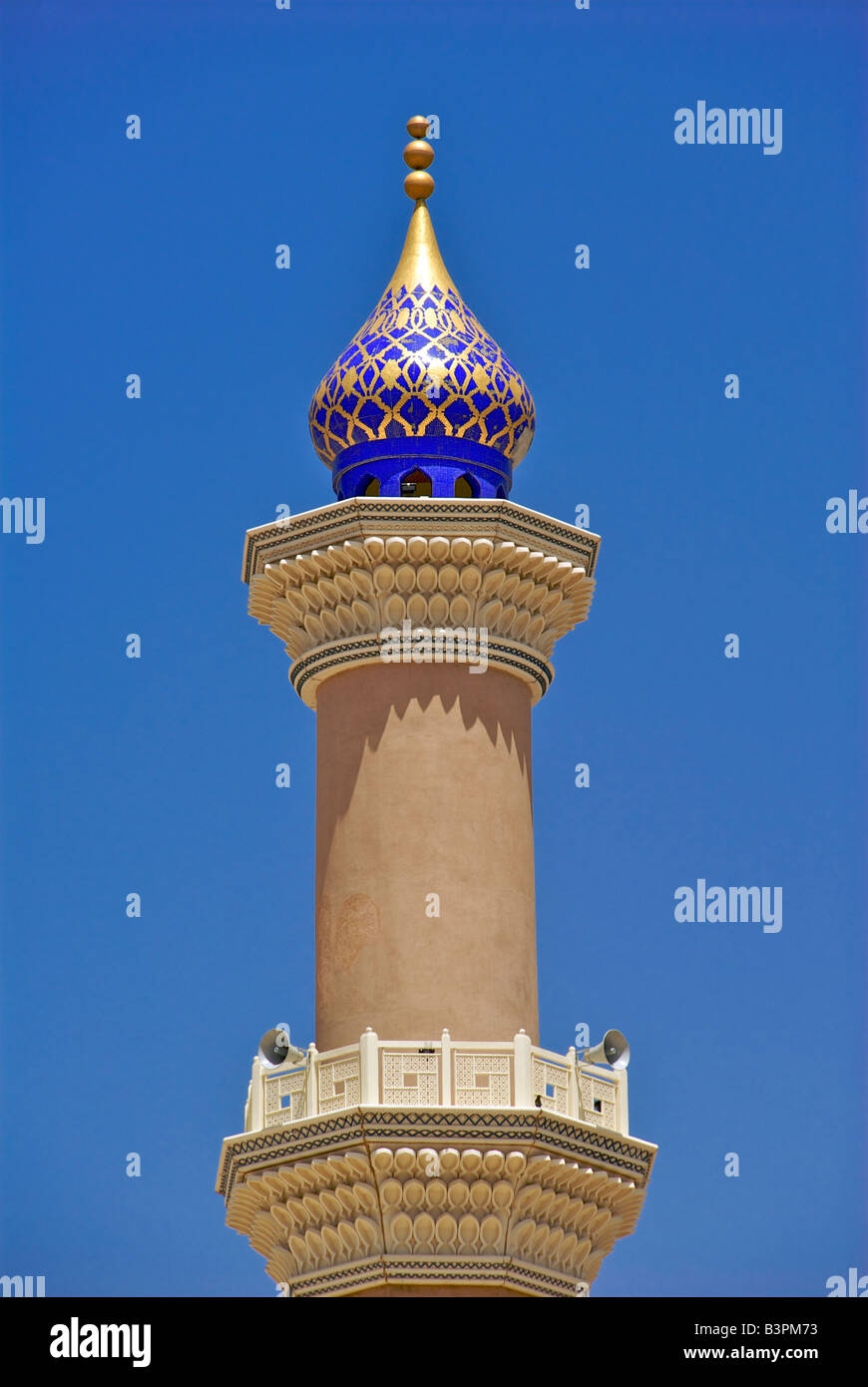 Minareto Nizwa Moschea Al Dakhiliyah Regione Sultanato di Oman Foto Stock