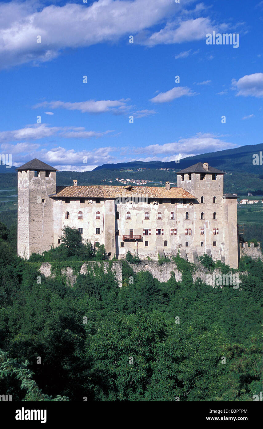Castello, Cles Valle di Non, in Trentino Alto Adige, Italia Foto Stock