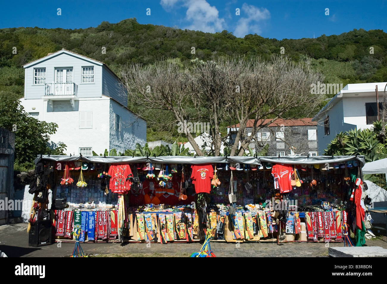 Mini bazaar durante le feste estive in Lages do Pico isola Pico Azzorre Portogallo Foto Stock