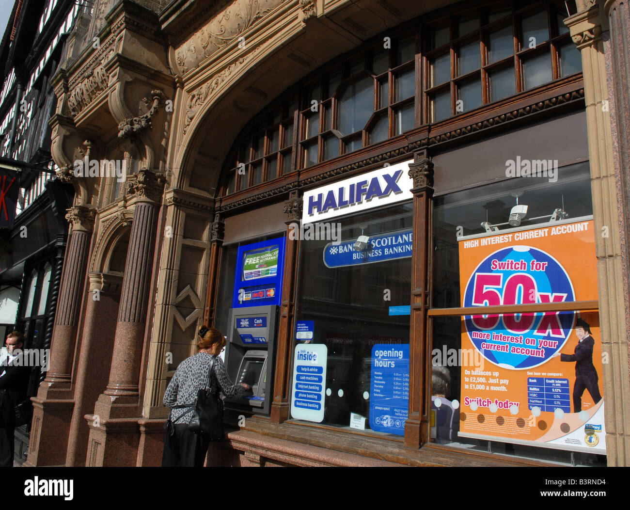 Halifax building society punto di contanti a Shrewsbury Shropshire England Regno Unito Foto Stock