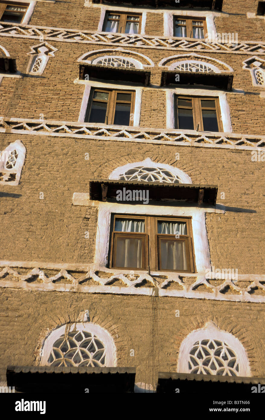 Asia, Yemen, Sana'a. Architettura yemenita dettaglio, Bayt Sabri. Foto Stock