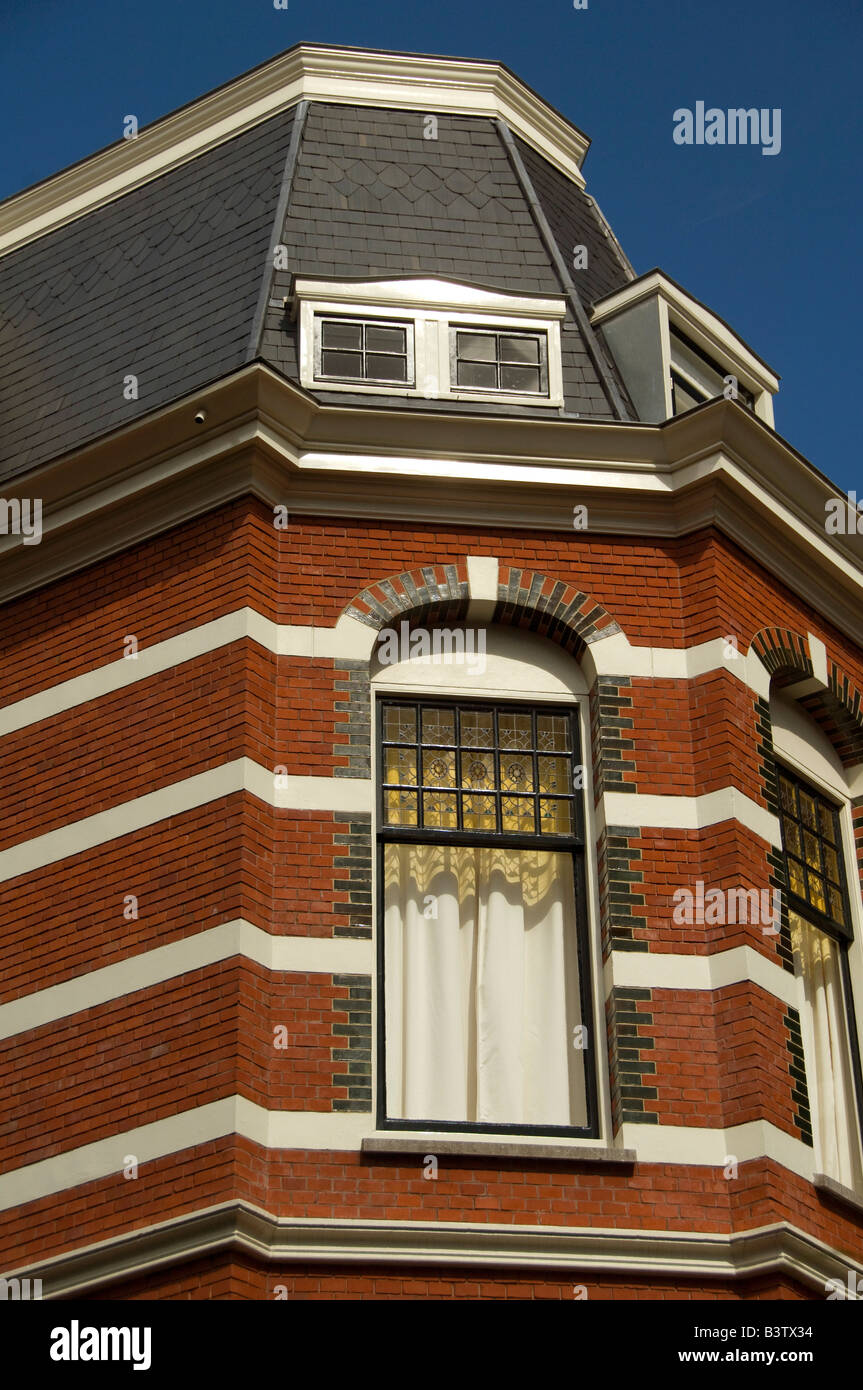 Europa, Paesi Bassi (aka Holland), Amsterdam. Tipica architettura. Foto Stock