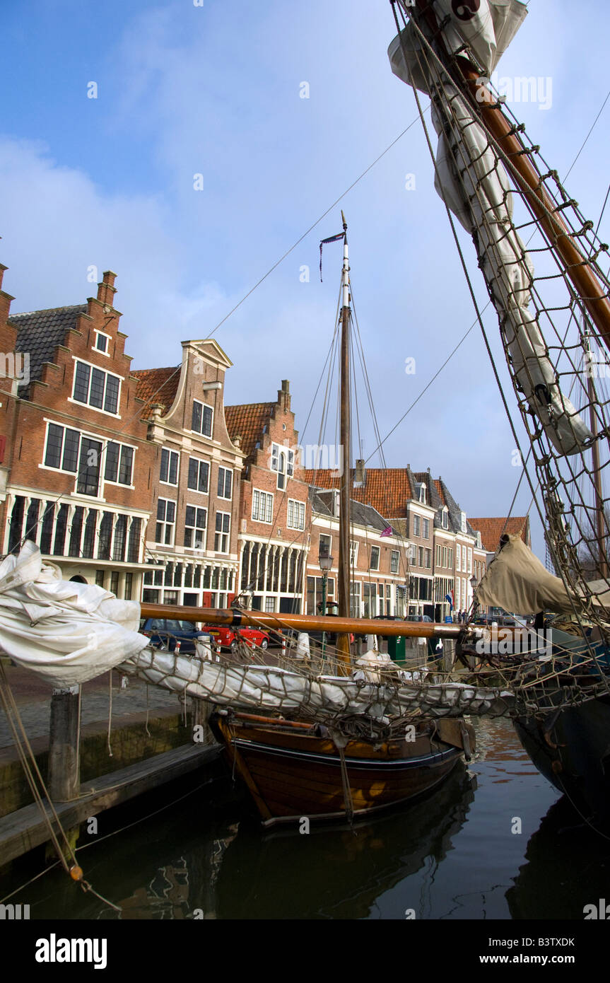 Europa, Paesi Bassi (aka Holland), West Friesland, Hoorn. Storico Porto di Hoorn. Foto Stock
