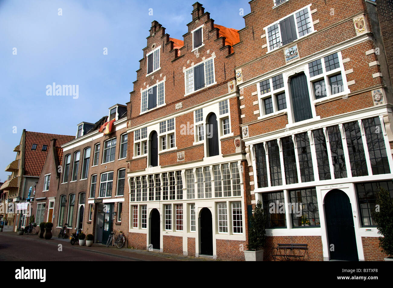 Europa, Paesi Bassi (aka Holland), Hoorn. Hoorn storica zona porto. Foto Stock