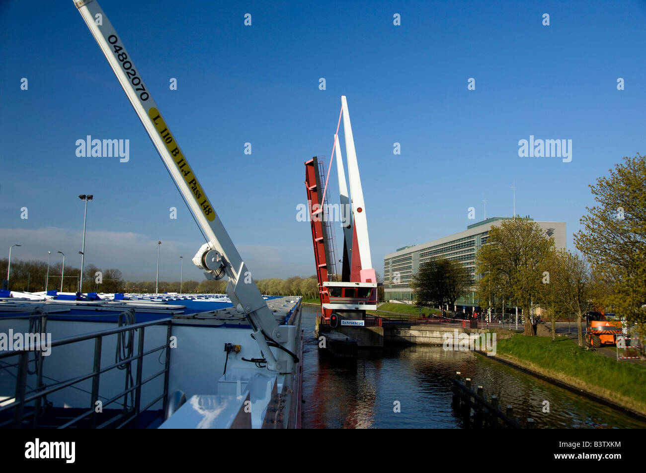 Europa, Paesi Bassi (aka Holland), Zeeland, Middelburg. Ponte levatoio. Foto Stock