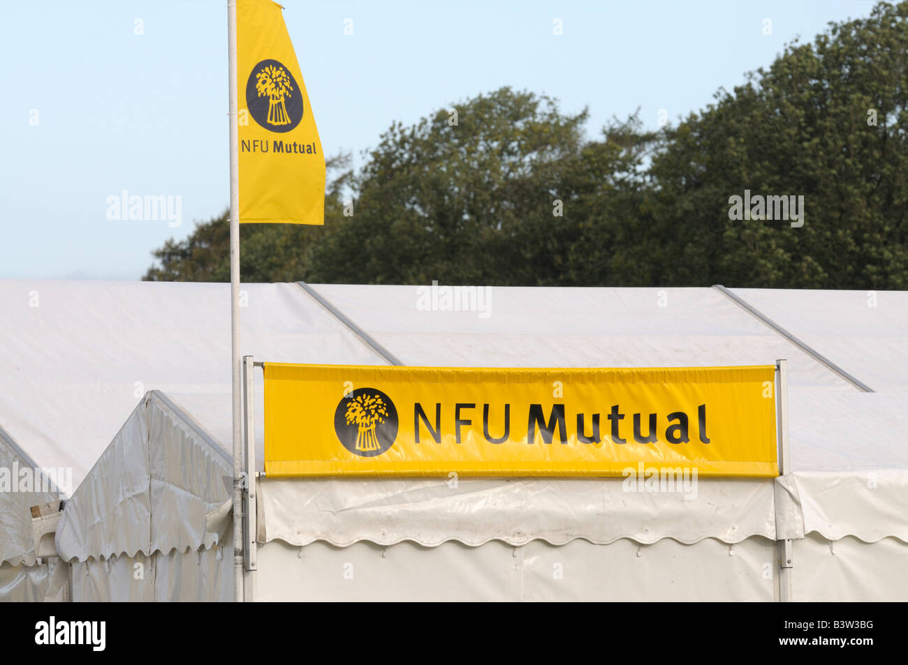 NFU marquee reciproco in corrispondenza di uno spettacolo agricolo Foto Stock