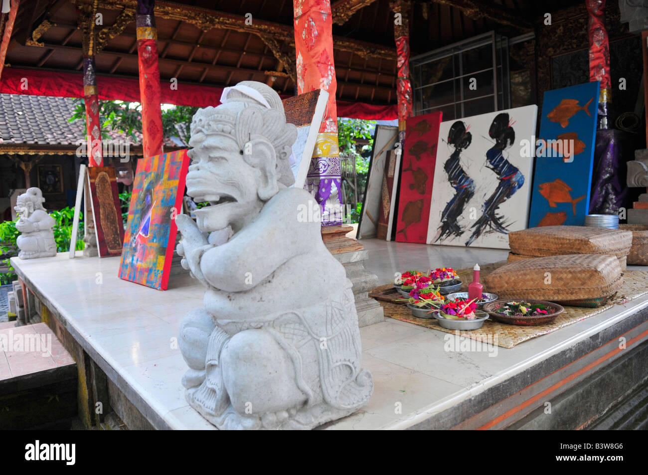Famiglia balinese arte aziende , galleria e tempio , ubud , isola di Bali , Indonesia Foto Stock