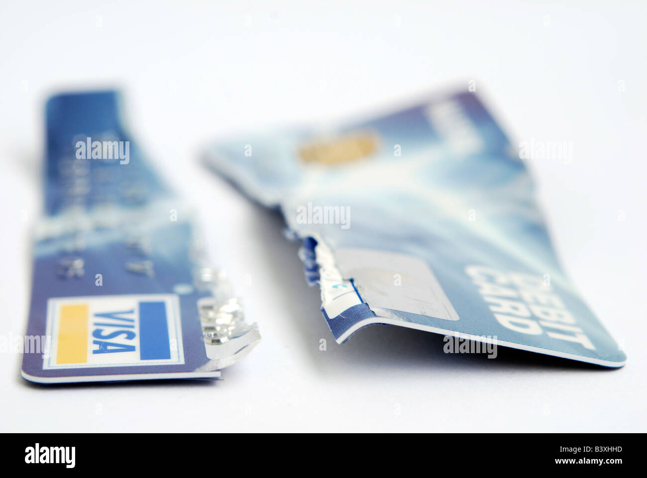 Cut up bank card immagini e fotografie stock ad alta risoluzione - Alamy