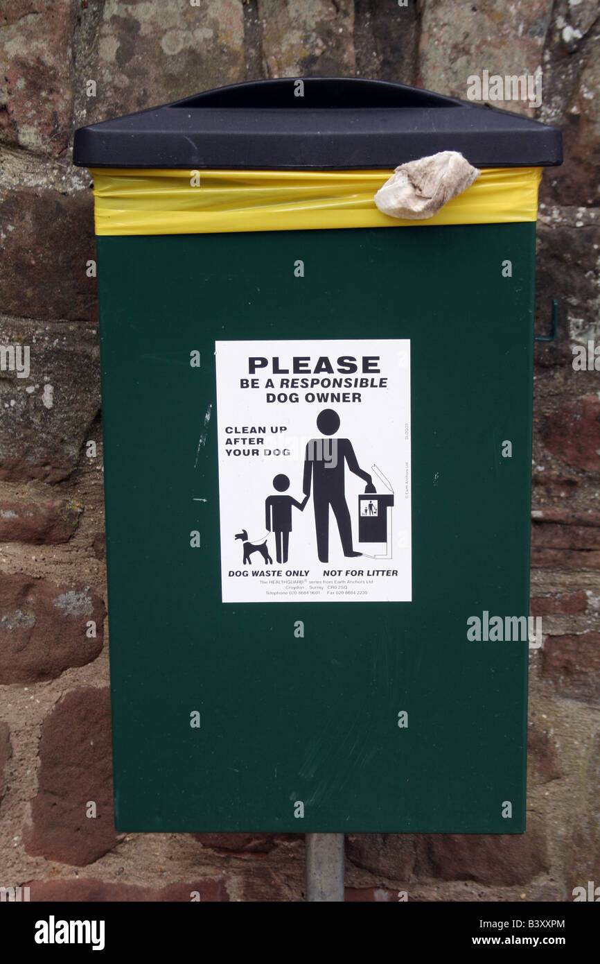 Dog Poo bin in Inghilterra, Regno Unito Foto Stock