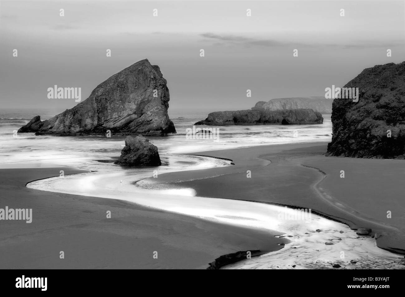 Sunrise a Cape Sabastian con Myers Creek Oregon Foto Stock