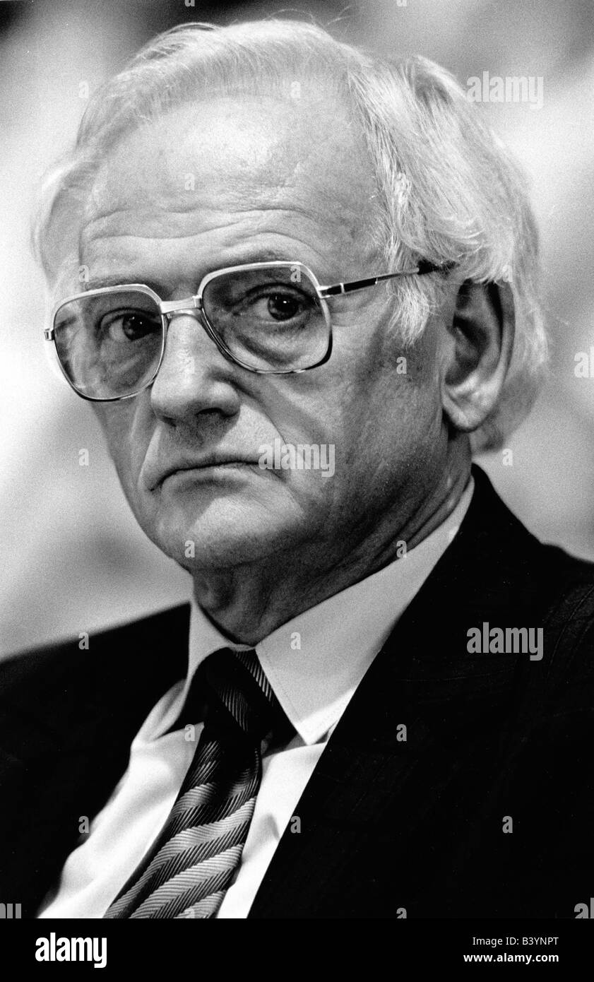 Heinemann, Hermann, 24.6.1928 - 16.11.2005, politico tedesco, (DOCUP), ritratto, Hagen, 31.5.1986, sindacalista, segretario di stato per l'occupazione, ministro della sanità, ministro degli affari sociali, Renania settentrionale-Vestfalia, 1985 - 1992, , Foto Stock