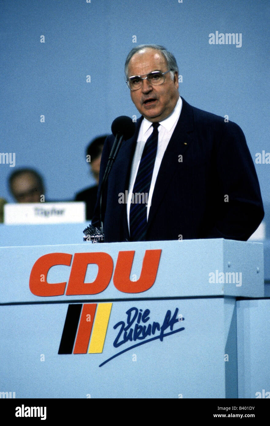 Kohl, Helmut, * 3.4.1930, politico tedesco (CDU), cancelliere della Germania 1982-1998, a metà lunghezza, in lingua tedesca, Foto Stock