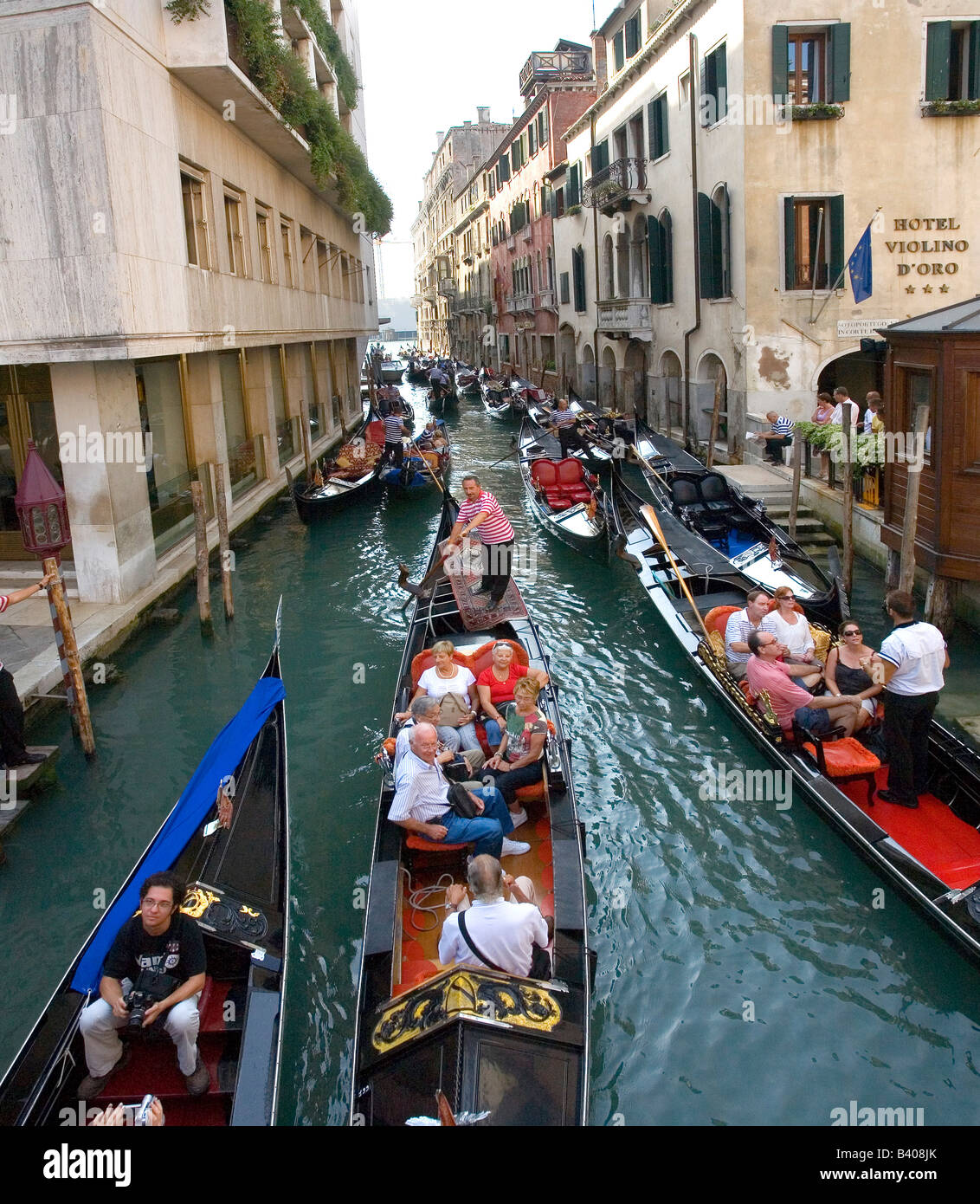 Canal scena vicino a San Marco a Venezia Italia Foto Stock
