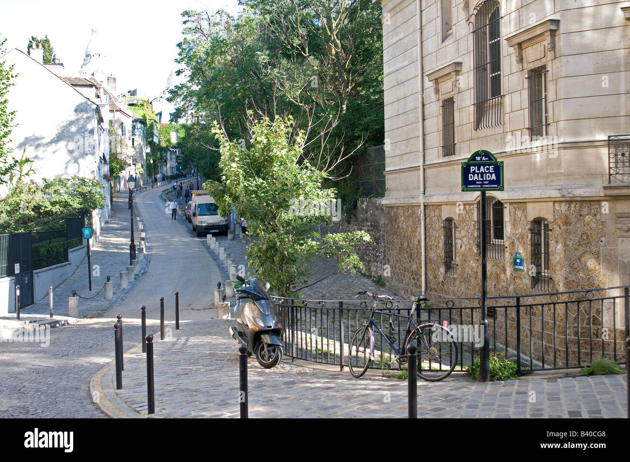 Paesaggio urbano del quartiere di Montmartre a Parigi Foto Stock