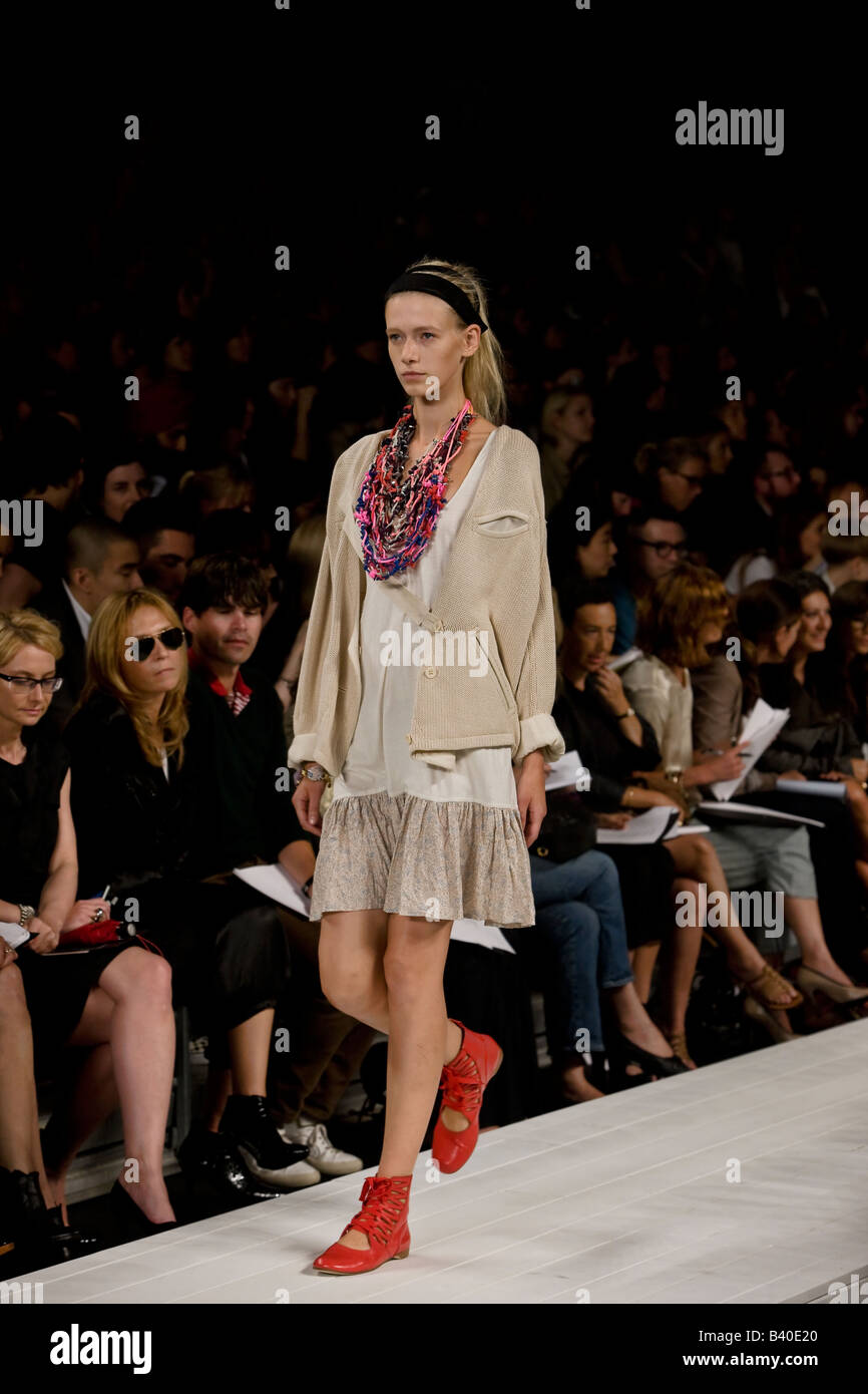 Marc Jacobs presenta la sua Marc by Marc Jacobs Primavera & estate 2009 Mens e collezione donna. Foto Stock
