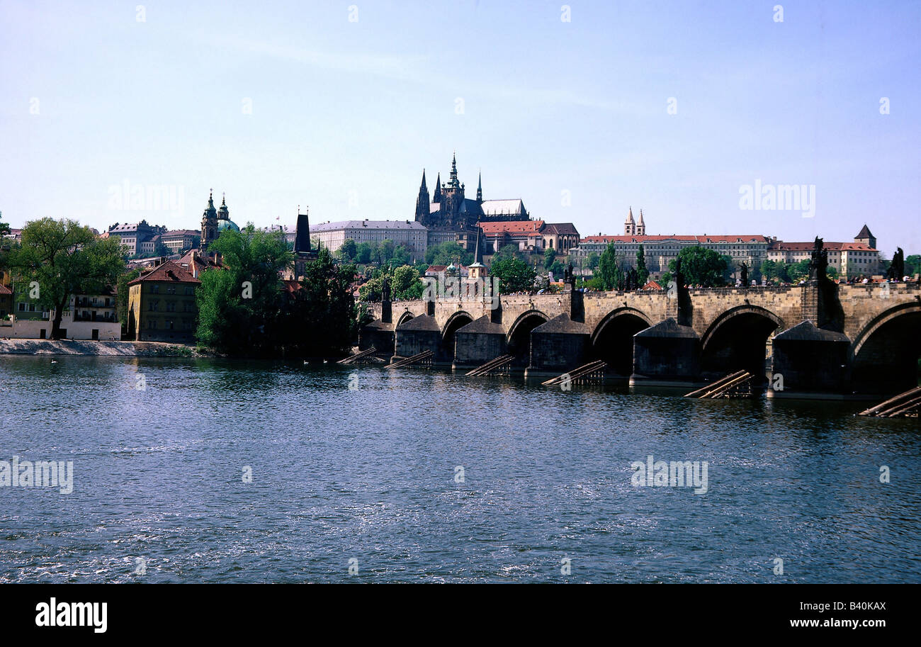 Geografia / Viaggio, Repubblica Ceca, Praga / Praha, Ponte Carlo, Praga / Praha, Castello , San Nicola Cecoslovacchia Cechia, Foto Stock
