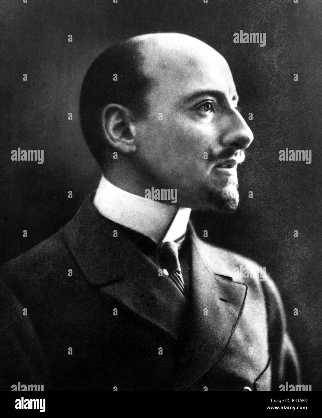 Annunzio, Gabriele d', 12.3.1863 - 1.3.1938, autore/scrittore italiano (poeta), ritratto, volto laterale, circa 1920, Foto Stock