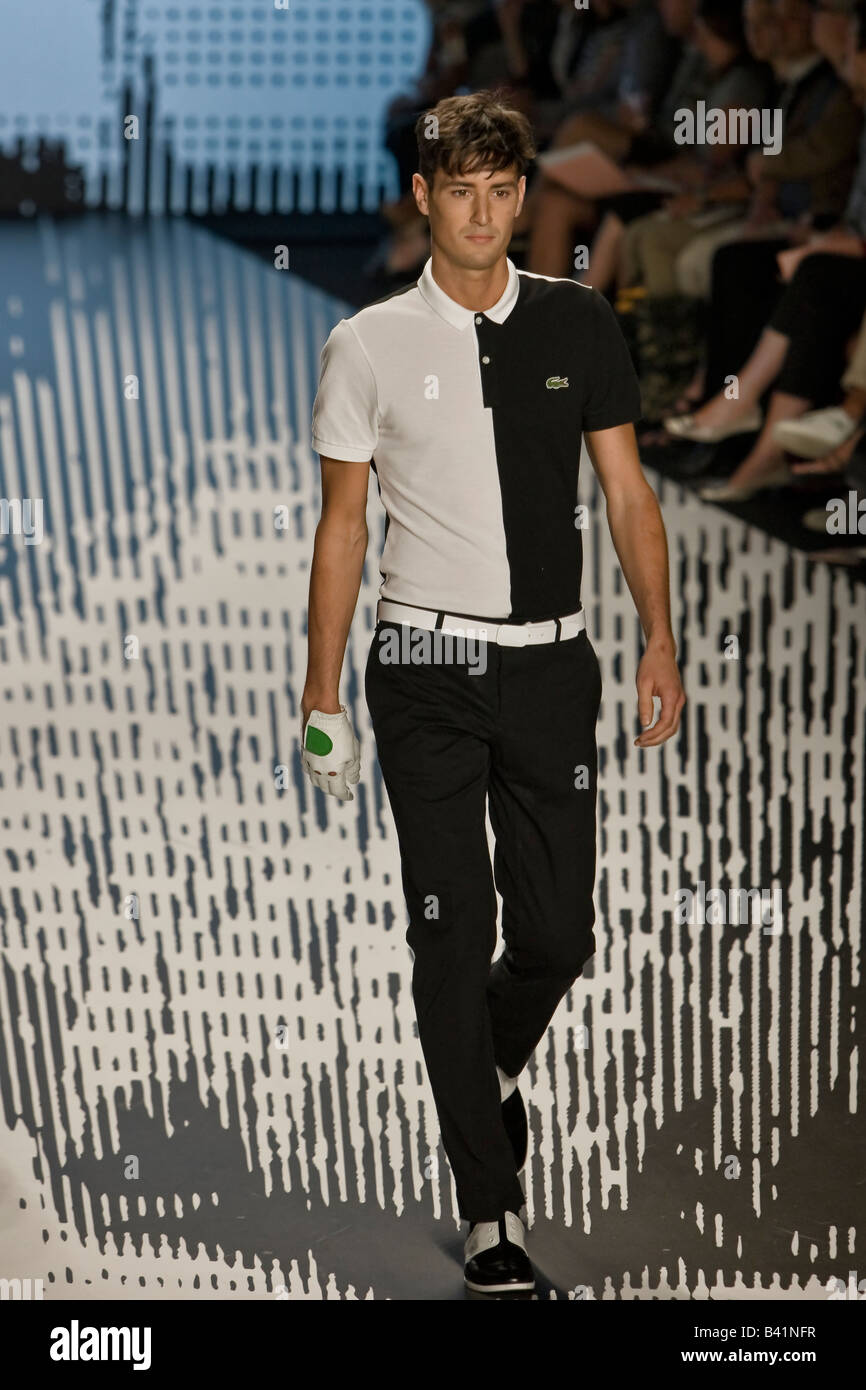 Lacoste presenta Primavera & estate 2009 Mens e collezione donna. Foto Stock