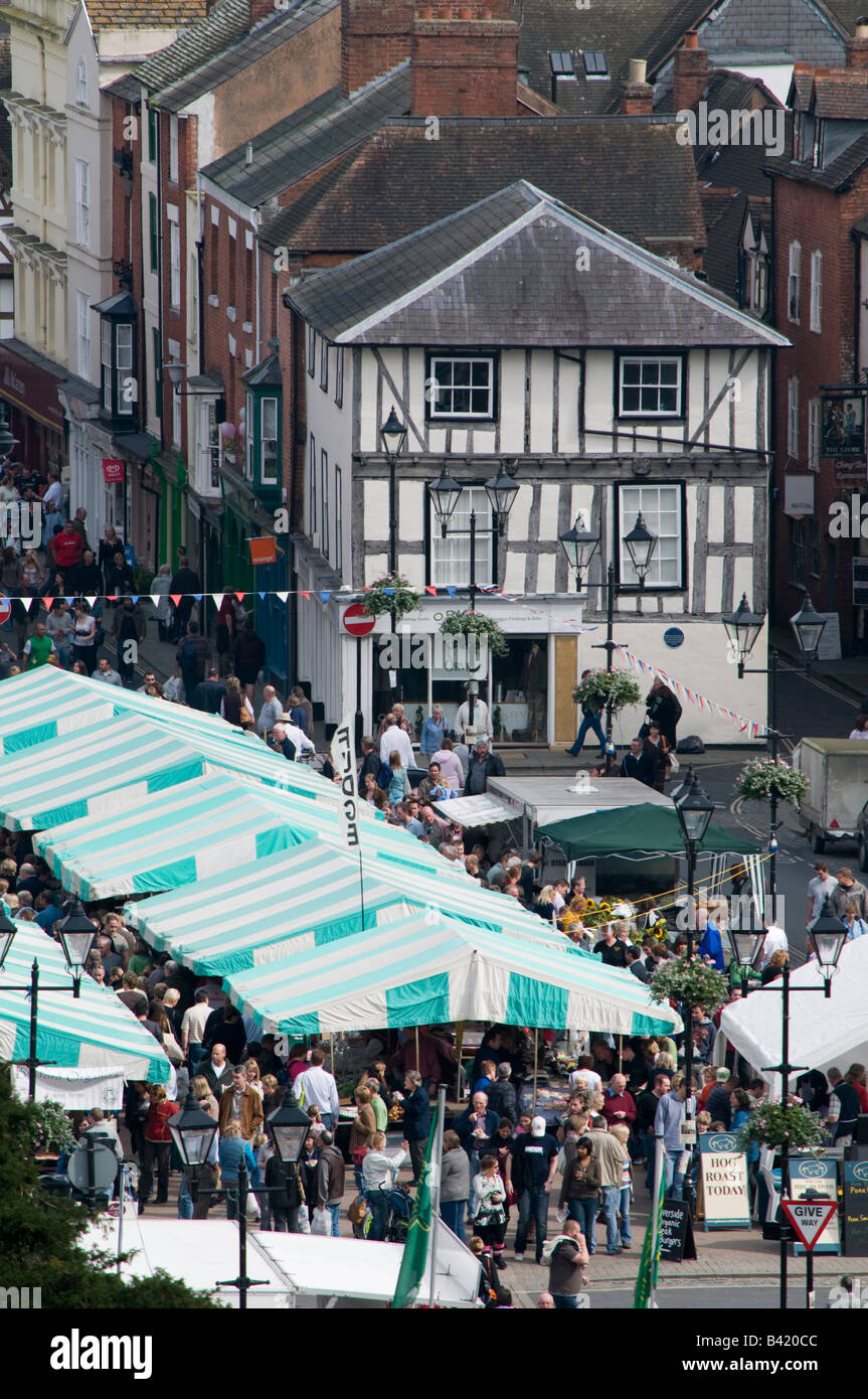 Vista generale della platea e gli operatori della Food festival Ludlow Shropshire England Regno Unito Foto Stock
