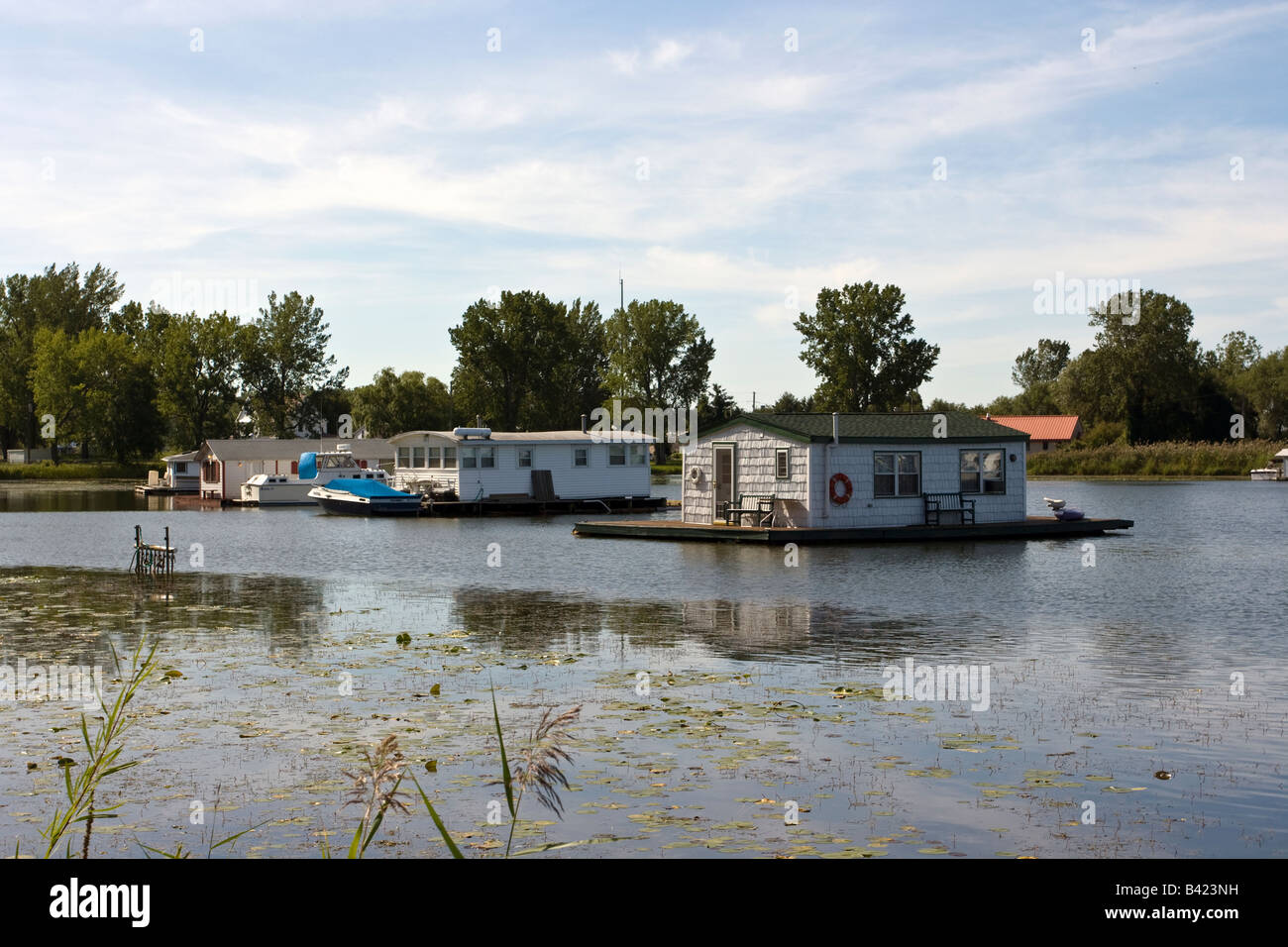 Case sul lago a Presque Isle State Park, Erie, PA, Stati Uniti d'America. Foto Stock