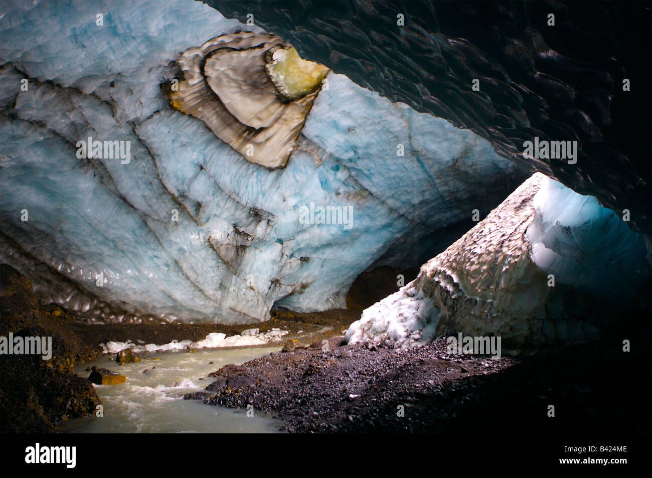 All'interno della caverna di ghiaccio, Askja, Islanda Foto Stock