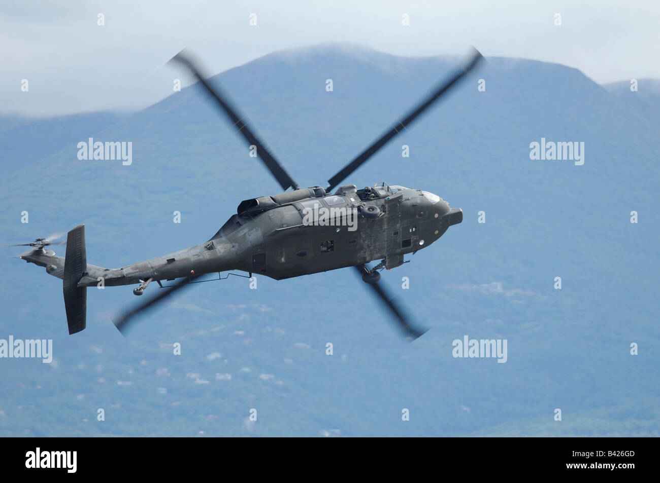 Elicottero Sikorsky UH-60 Black Hawk tornitura, Elmendorf Air Force Base, Anchorage, Alaska, Stati Uniti d'America Foto Stock