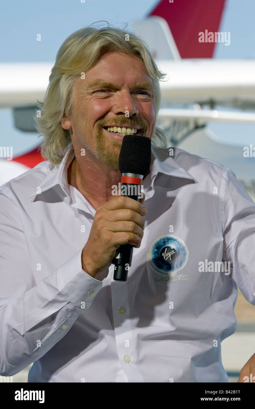 Sir Richard Branson Virgin Galactic White Knight due Rollout Foto Stock