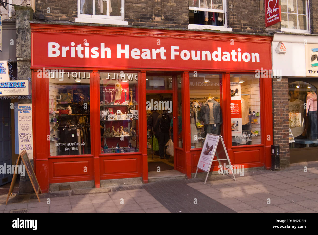 British Heart Foundation carità shop in Norwich, Norfolk, Regno Unito Foto Stock
