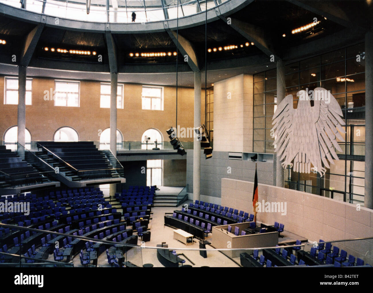 Geografia / viaggio, Germania, Berlino, edifici, Reichstag tedesco (parlamento), costruito 1884 - 1894 da Paul Wallot, sala plenaria, vista interna, Europa, edificio, Dieta federale, Eagle federale, Bundestag, storico, storico, 20th secolo, Foto Stock