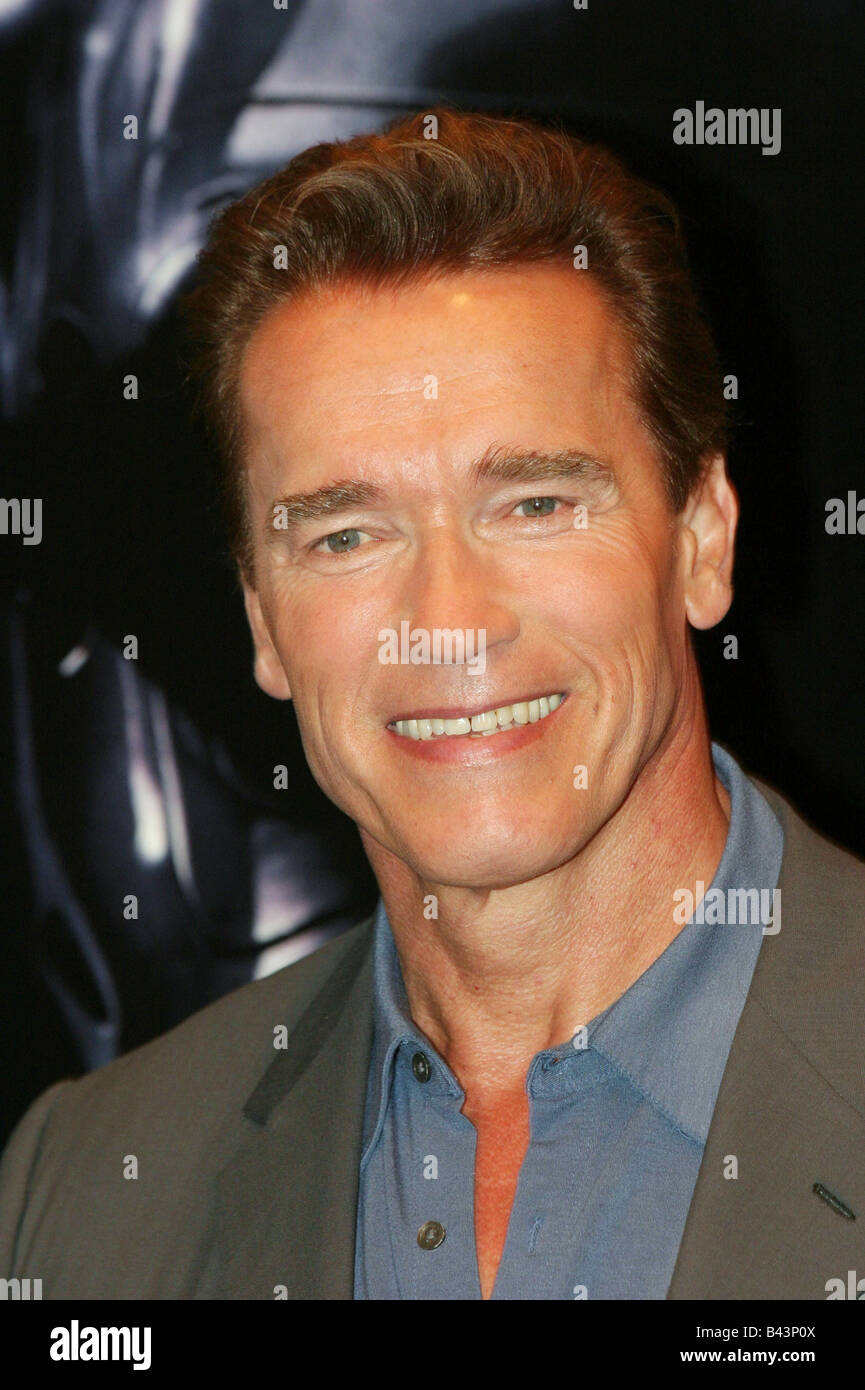 Schwarzenegger Arnold * 30.7.1947, attore austriaco, ritratto, al Tedesco premiere del film di 'Terminator 3', Berlino, 14.7.2003, Foto Stock