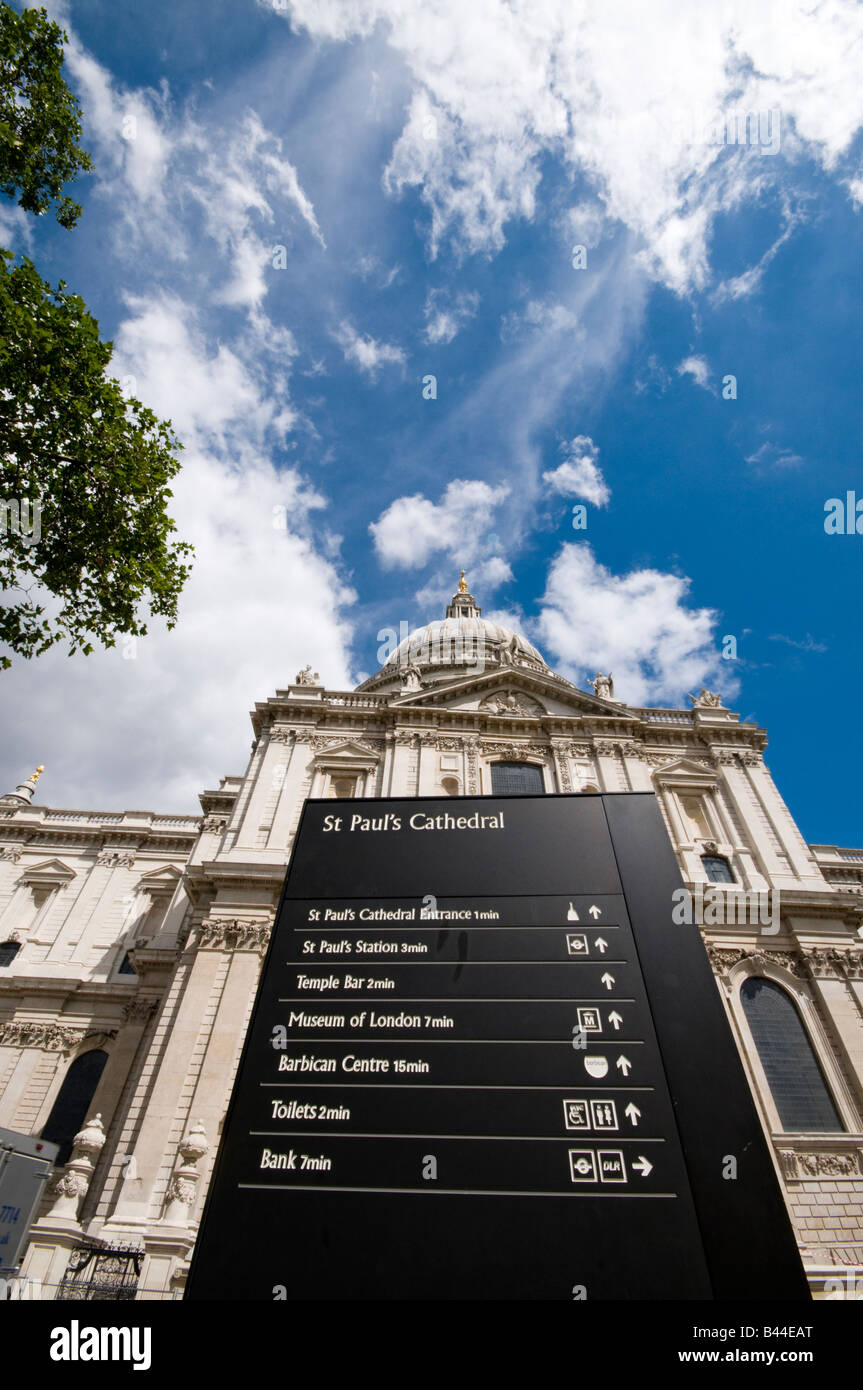 La Cattedrale di St Paul, Londra, Inghilterra Foto Stock