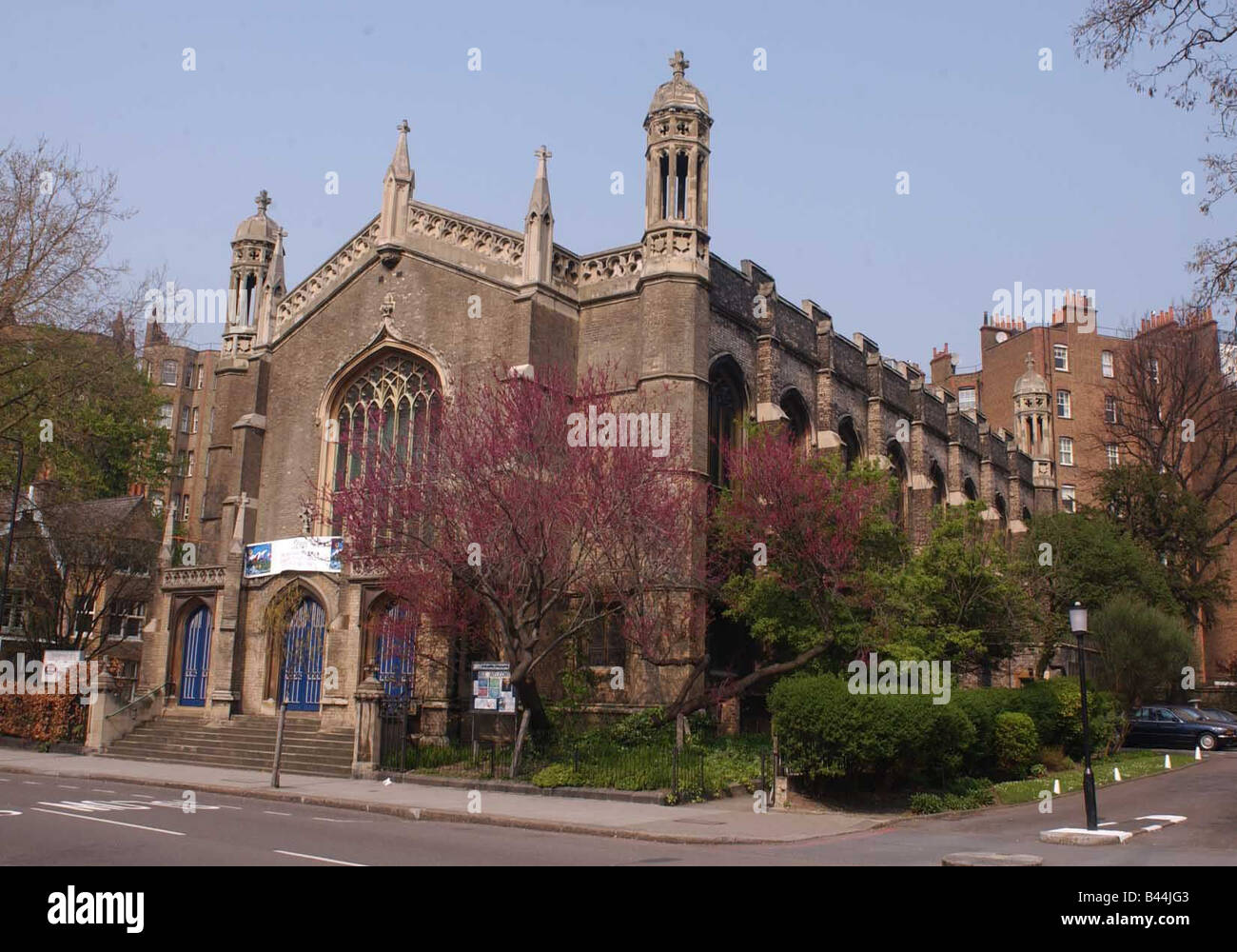 St Barnabus Chiesa Aprile 2002 Addison Road London W14 Foto Stock