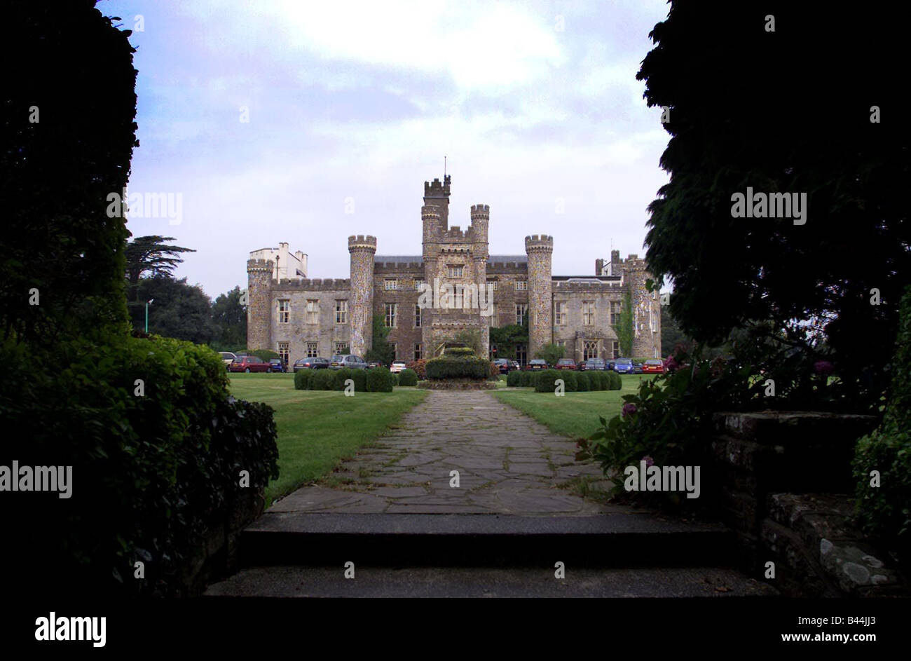 Hensol Ospedale e Hensol castle conference center South Wales Mirrorpix Foto Stock