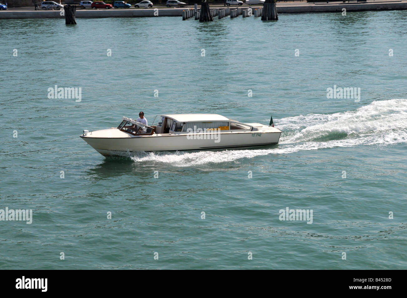 Il Taxi acqueo Venezia Italia Foto Stock