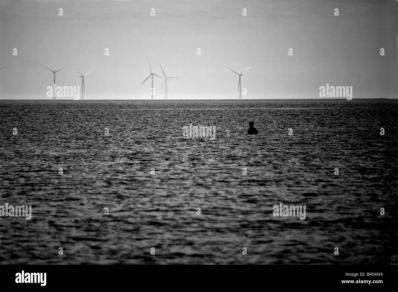 L'uomo del ferro nel mare crosby beach Foto Stock