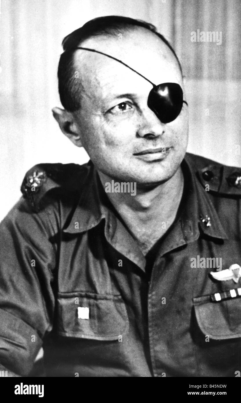 Dayan, Moshe, 20.5.1915 - 16.10.1981, generale e politico israeliano, Capo Di Stato Maggiore Delle Forze armate israeliane 1953 - 1958, ritratto, 1958, Foto Stock