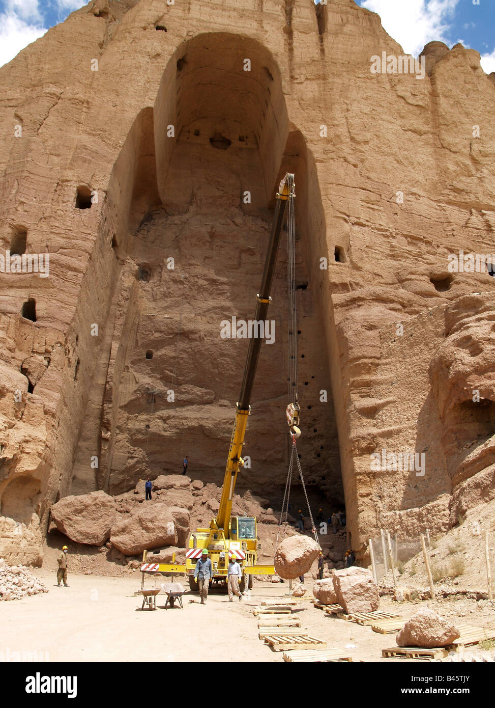 Geografia / viaggi, Afghanistan, paesaggio / Paesaggi, Valle di Bamiyan, statua del Buddha di Bamiyan, , Additional-Rights-Clearance-Info-Not-Available Foto Stock