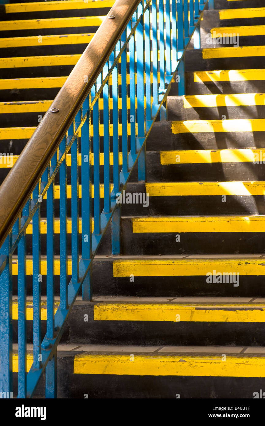 Metropolitana di Ealing Common station W5 London Regno Unito Foto Stock