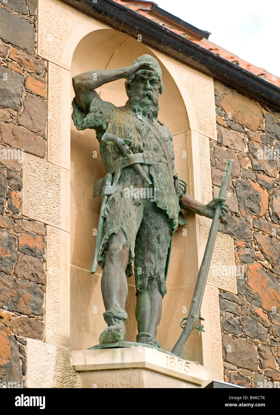 Statua di Robinson Crusoe in città sul mare o Lower Largo nella Royal Regno di Fife Foto Stock