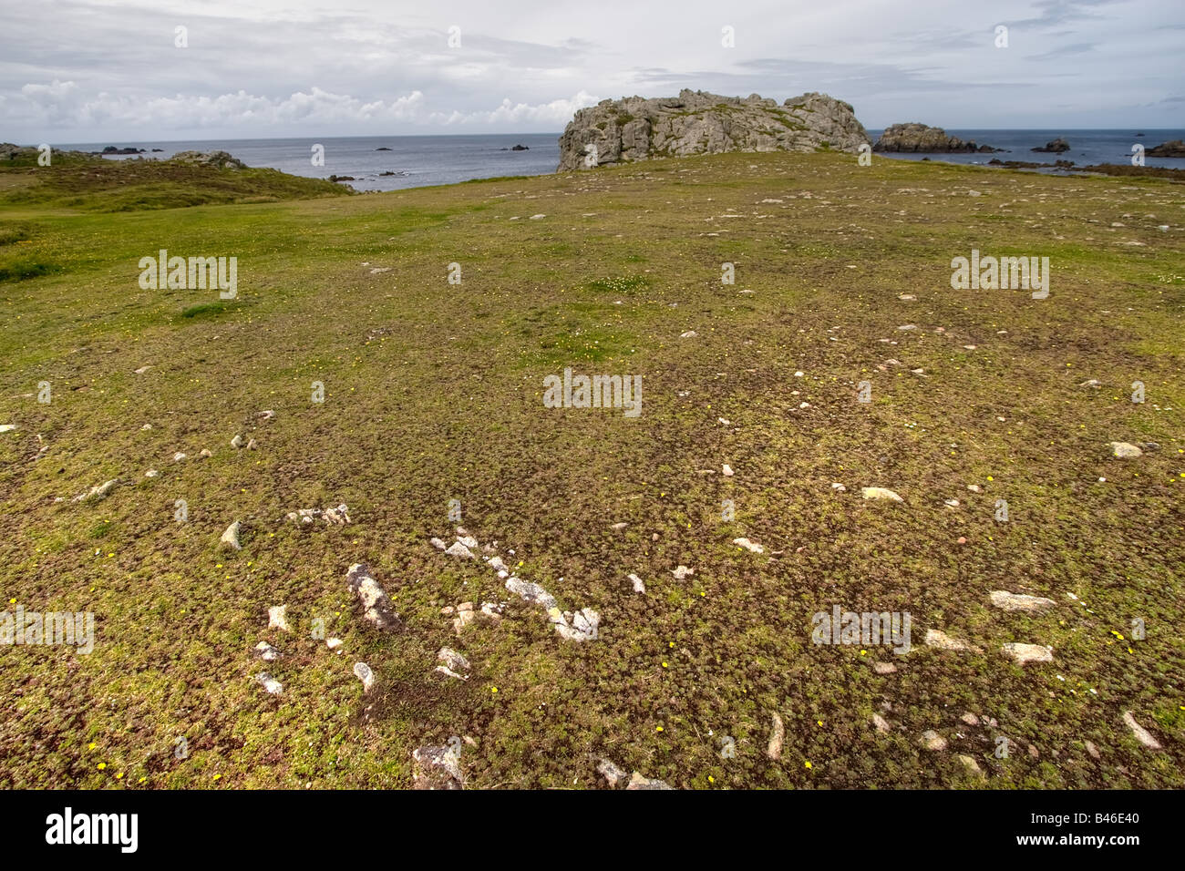 Arida pianura e la fascia costiera isola di Ouessant Bretagna Francia Foto Stock