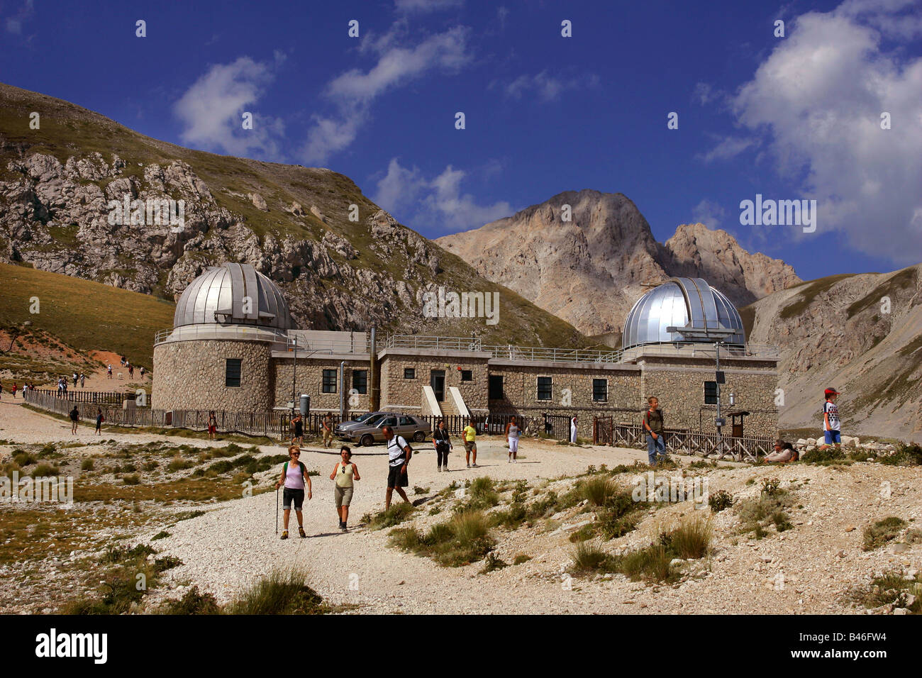 Osservatorio di montagna a Campo Imperatore in Italia. Foto Stock