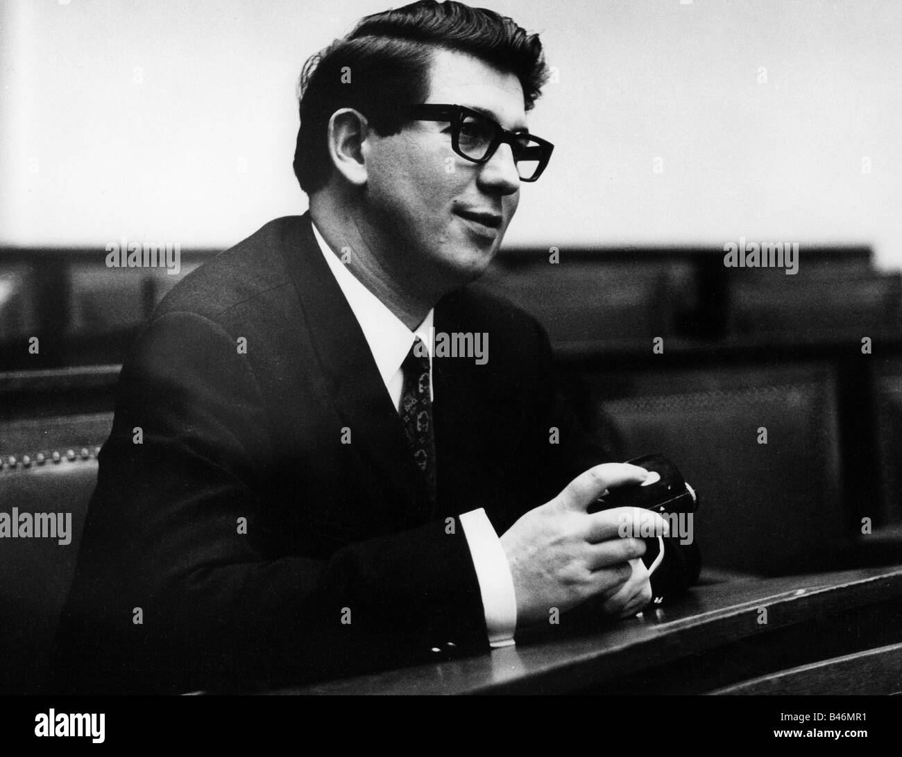Schoefberger, Rudolf, * 29.7.1935, politico tedesco (DOCUP), membro del Parlamento bavarese 1966 - 1972, nella sala dell'Assemblea, Monaco, circa 1970, Foto Stock